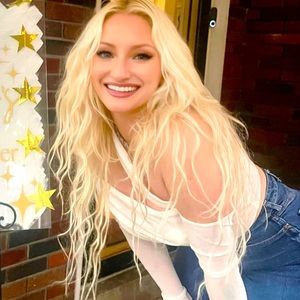 Meet your Posher, Chelsea